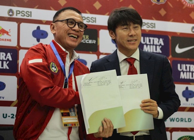 Chỉ về nhì ở AFF Cup, HLV Shin Tae Yong bị quan chức Indonesia khiển trách
