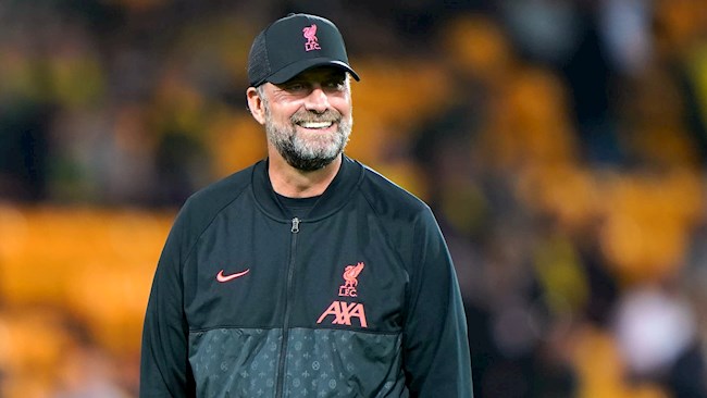 Klopp bức xúc chỉ trích những người không tiêm vaccine COVID-19