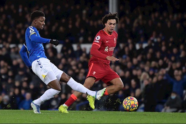 Gray gỡ lại 1 bàn cho Everton