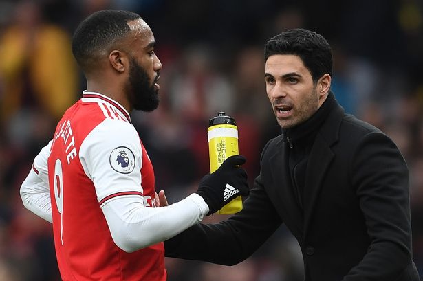 Arteta xác nhận Lacazette có thể rời Arsenal vào tháng 10 Arteta xác nhận Lacazette có thể rời Arsenal vào tháng 10