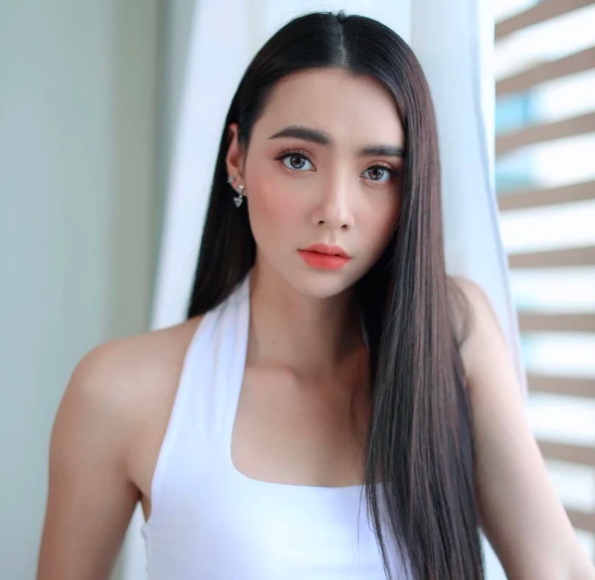 Bạn gái Chanathip