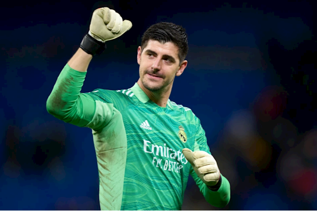 Newcastle quan tâm Thibaut Courtois