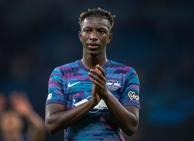 Amadou Haidara đến MU với một điều kiện