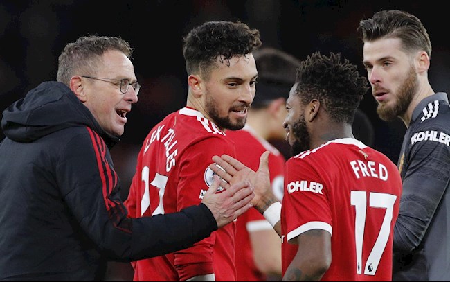 VIDEO: HLV Ralf Rangnick không tin nổi khi Fred ghi bàn bằng chân phải