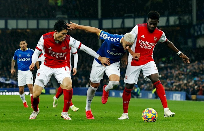 Arsenal vừa thua ngược Everton 1-2