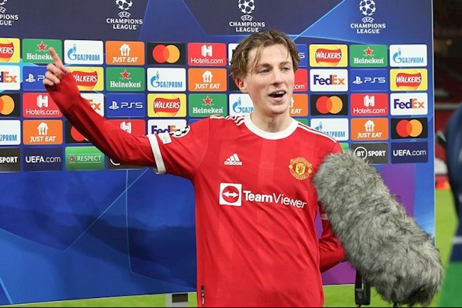 Charlie Savage ra mắt MU trước Young Boys