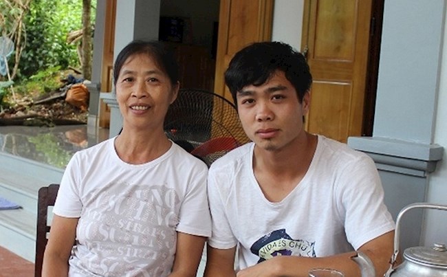 Mẹ Công Phượng