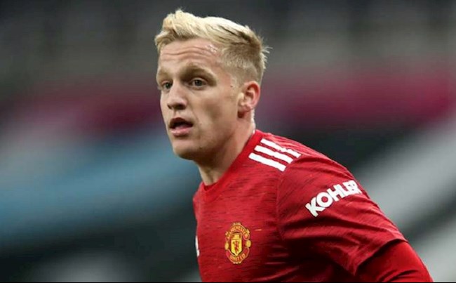 Van de Beek được HLV Solskjaer bảo vệ hình ảnh Van de Beek được HLV Solskjaer bảo vệ hình ảnh