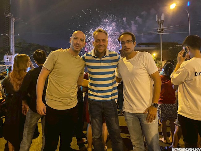 PHỎNG VẤN TẾT HLV POLKING Vui Tết nhưng TPHCM sẽ không quên nhiệm vụ hình ảnh 2