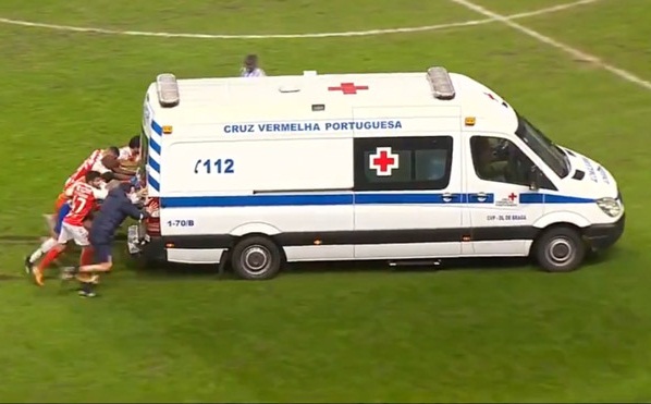 Tình huống hy hữu ở trận Braga vs Porto hình ảnh