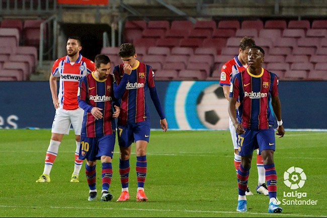 Nợ đầm đìa, Barca vẫn tự tin chiêu mộ Mbappe hoặc Haaland hình ảnh