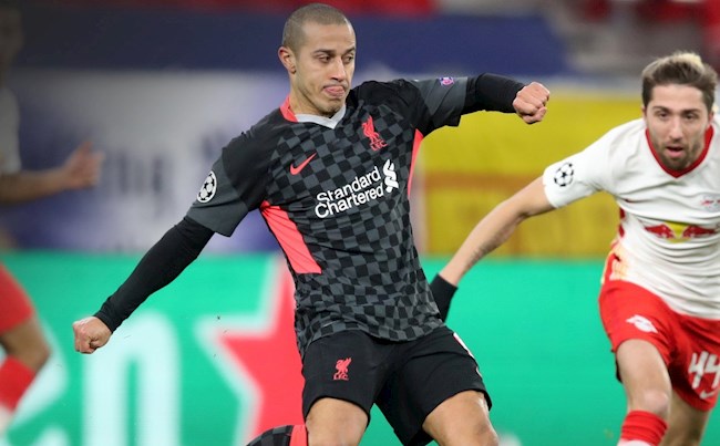 Thiago Alcantara đi vào lịch sử C1 sau trận thắng Leipzig