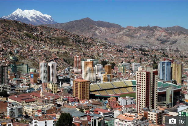 Các SVĐ bóng đá kỳ lạ nhất thế giới Bất ngờ nối tiếp bất ngờ hình ảnh