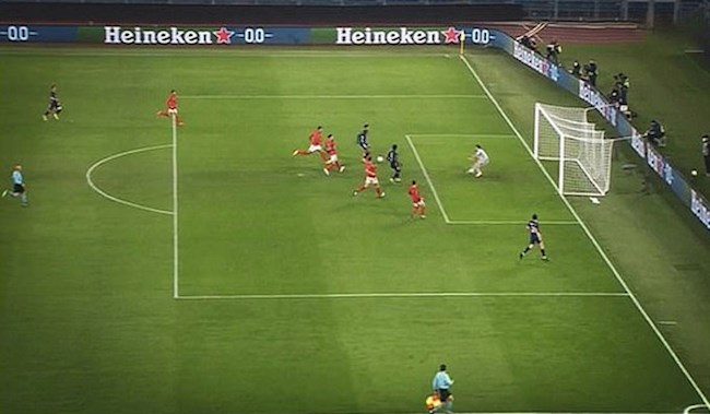 Aubameyang nói gì khi liên tiếp phung phí cơ hội trước Benfica hình ảnh