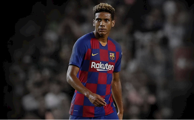 Tolibo không được trọng dụng ở Barca