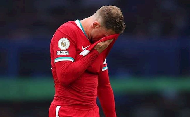 Tay trắng ở derby, Liverpool còn nhận tin dữ từ đội trưởng