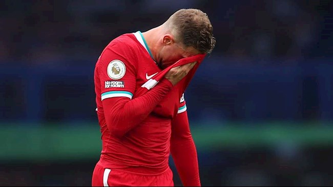 HLV Klopp lên tiếng về chấn thương của Jordan Henderson