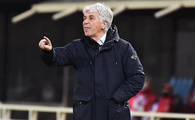 Thua trong thế mất người, HLV Atalanta cay cú bảo trọng tài nên tìm công việc khác