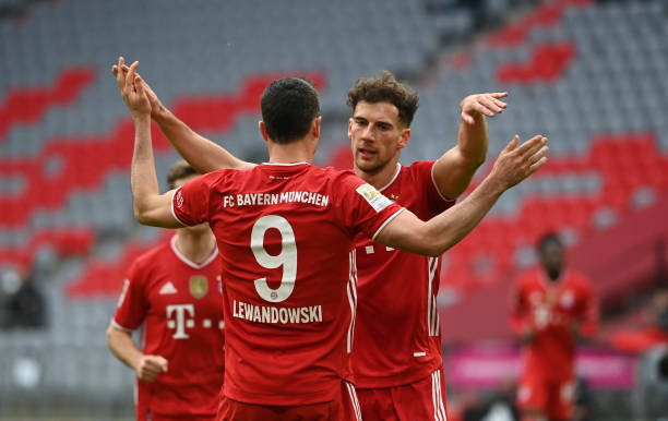 Đè bẹp Cologne, Bayern Munich mừng sinh nhật tưng bừng hình ảnh 2