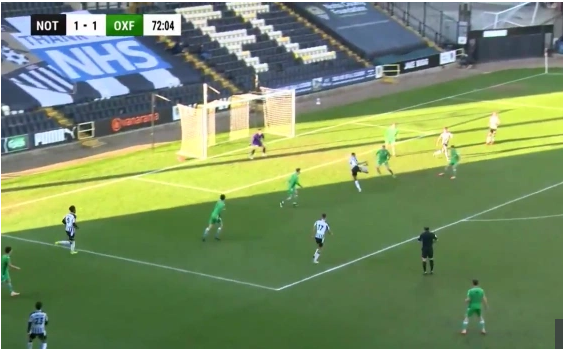 Tiền đạo Elisha Sam ghi bàn thắng bọ cạp siêu ấn tượng hình ảnh