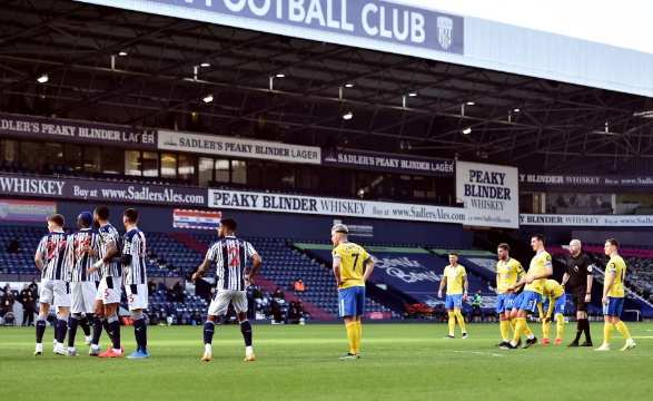 Trọng tài NHA gây bão khi từ chối 1 bàn thắng của Brighton 2 lần hình ảnh Trọng tài NHA gây bão khi từ chối 1 bàn thắng của Brighton 2 lần hình ảnh