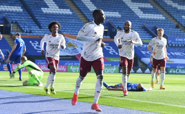 Huyền thoại Ian Wright nhận nói về trận Leicester vs Arsenal hình ảnh