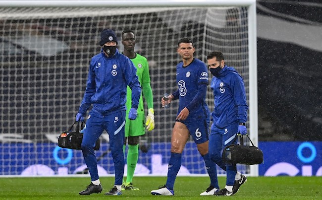 Chelsea dính tổn thất nặng nề sau trận thắng Spurs