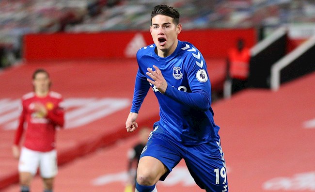 Chỉ trong vòng vài phút đầu hiệp 2, Everton ghi liền 2 bàn Chỉ trong vòng vài phút đầu hiệp 2, Everton ghi liền 2 bàn