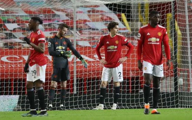 Ferdinand thẳng tay loại MU khỏi cuộc đua vô địch NHA mùa này hình ảnh Ferdinand thẳng tay loại MU khỏi cuộc đua vô địch NHA mùa này hình ảnh