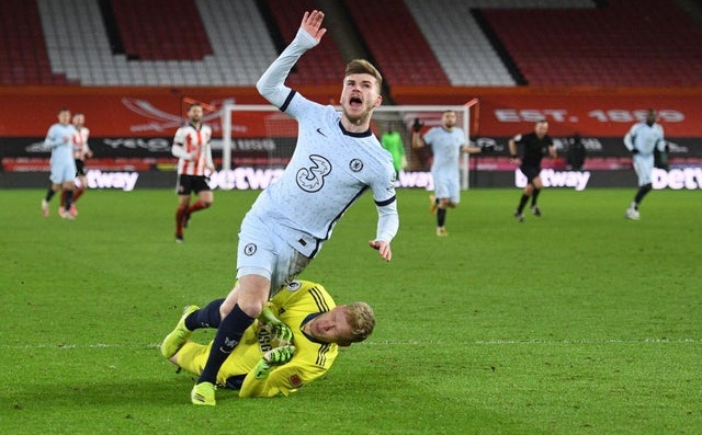 Tiền đạo Timo Werner ngã vờ kiếm 11m trước Sheffield hình ảnh