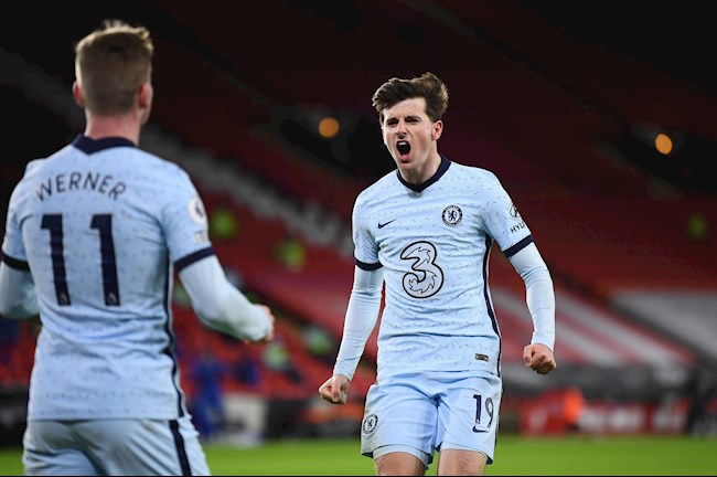 Mason Mount khai thông bế tắc vào cuối hiệp 1