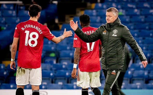 Neville chỉ ra yếu tố giúp MU của Solskjaer ăn đứt thời Mourinho hình ảnh