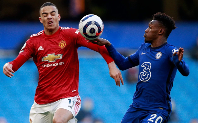 Tiền vệ Callum Hudson-Odoi gây tranh cãi ở trận Chelsea vs MU hình ảnh