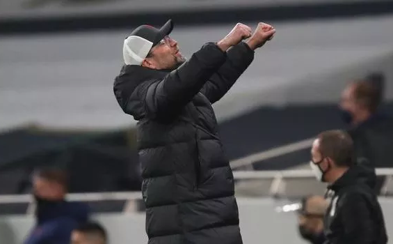 Carragher Các đối thủ sẽ ăn mừng nếu Liverpool sa thải Klopp hình ảnh