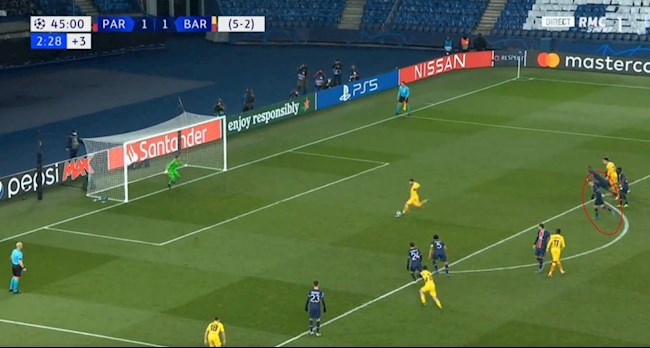 Trọng tài sai lầm nghiêm trọng, Messi mất oan quả penalty hình ảnh
