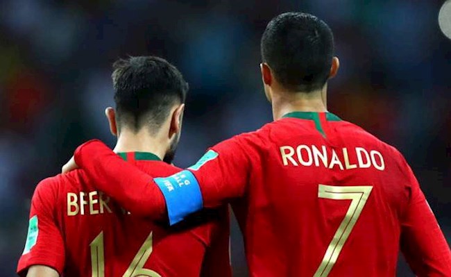 Fernandes động viên đàn anh Ronaldo trước bão chỉ trích hình ảnh 2