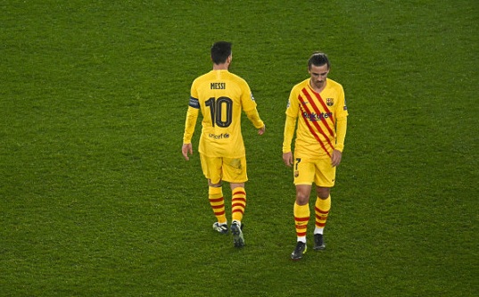 Barca bất lực trước PSG, trung vệ Gerard Pique phản ứng thế nào hình ảnh Barca bất lực trước PSG, trung vệ Gerard Pique phản ứng thế nào hình ảnh