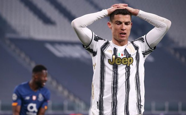 MU từ chối cơ hội mua lại tiền đạo Cristiano Ronaldo hình ảnh