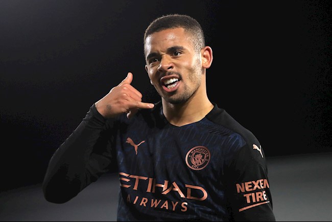 Gabriel Jesus gia tăng cách biệt