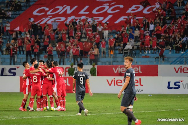 Ngoại binh toả sáng, Viettel có chiến thắng đầu tiên V-League hình ảnh