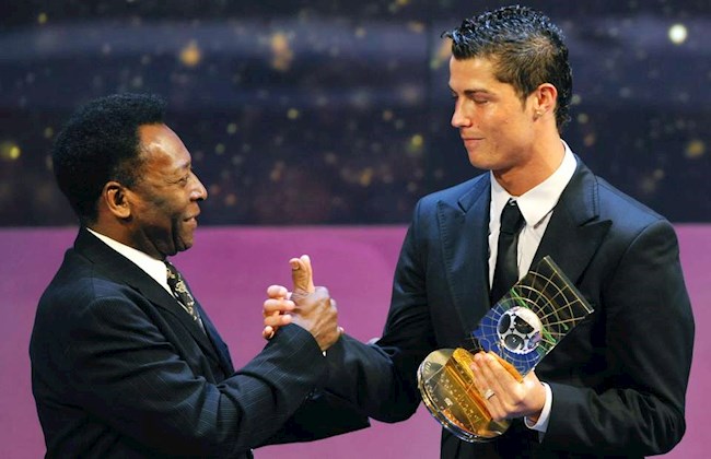 Vượt qua kỷ lục mọi thời đại của Pele, Ronaldo có đôi lời nhắn gửi Vua bóng đá hình ảnh 2