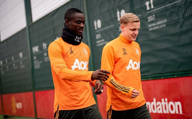 Milan vs MU Cả 2 đội chào đón viện binh trở lại hình ảnh