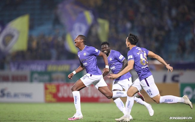 Bruno Cunha ghi bàn CLB Hà Nội vs Thanh Hóa Bruno Cunha ghi bàn CLB Hà Nội vs Thanh Hóa