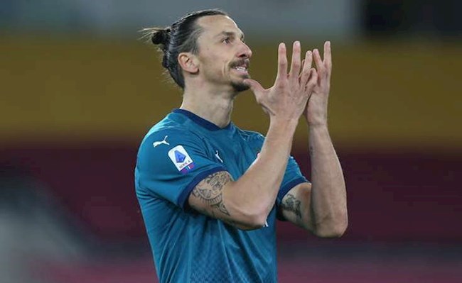 Dính chấn thương đùi, Zlatan Ibrahimovic lỡ màn tái ngộ MU hình ảnh