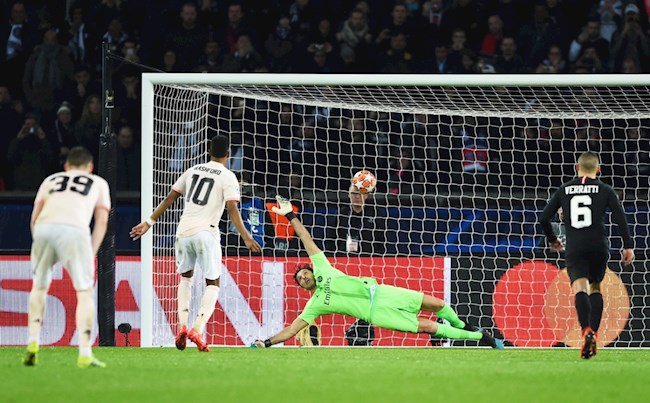 Edinson Cavani ấn tượng với Rashford ngay từ khoảnh khắc này hình ảnh