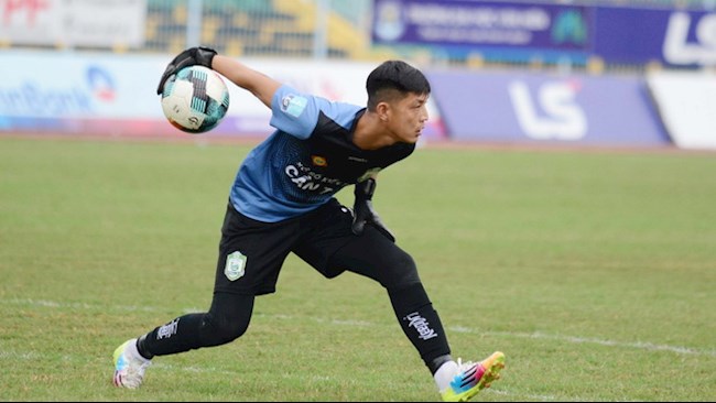 VFF chính thức đưa ra án phạt dành cho thủ môn Cần Thơ hình ảnh