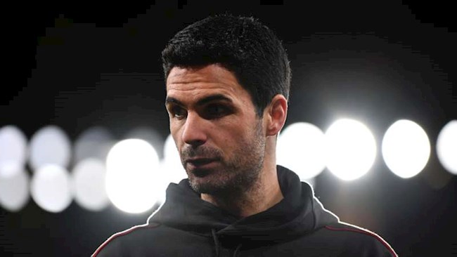 Kieran Tierney khen ngợi Mikel Arteta