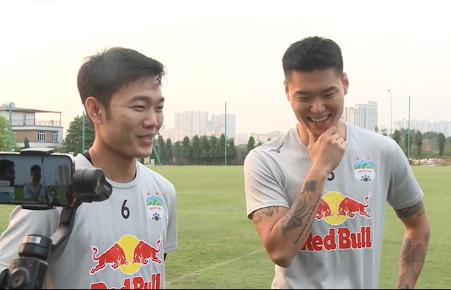 Xuân Trường phân trần sau cuộc khẩu chiến với đồng đội HAGL