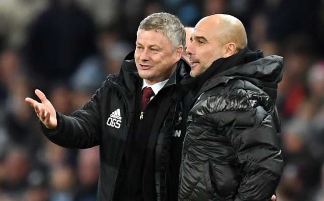 Neville MU là đội bóng xuất sắc thứ 2 ở nước Anh hình ảnh Neville MU là đội bóng xuất sắc thứ 2 ở nước Anh hình ảnh