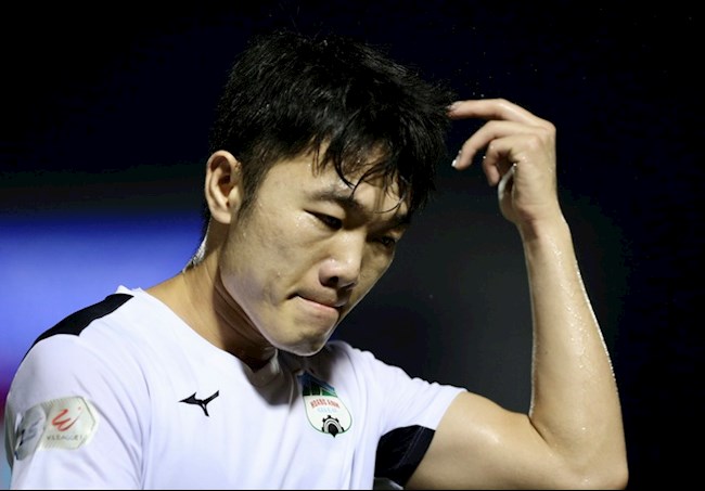 BLV Quang Huy ủng hộ Xuân Trường sau tình huống nổi nóng với đồng đội